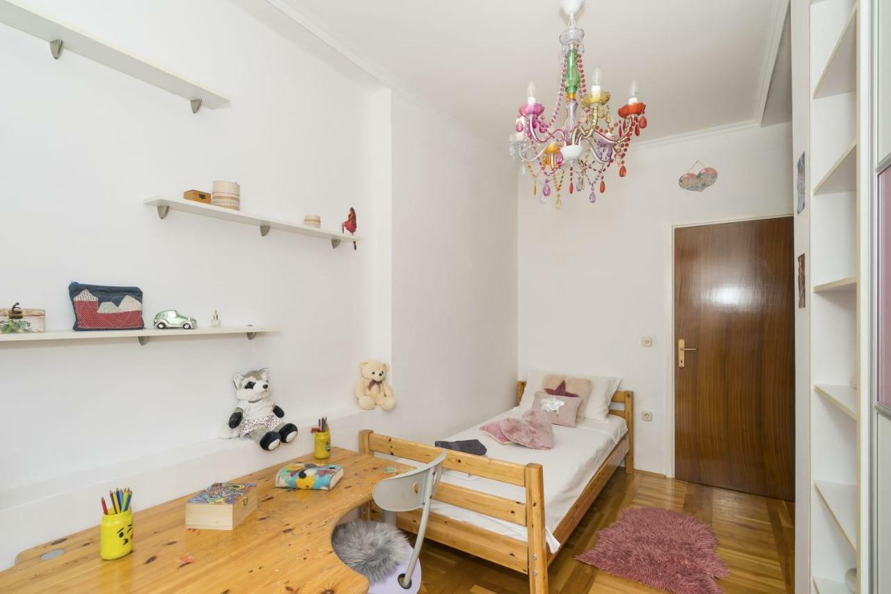 Little Place Near Sea Apartman Apartment Jesenice  Exterior photo